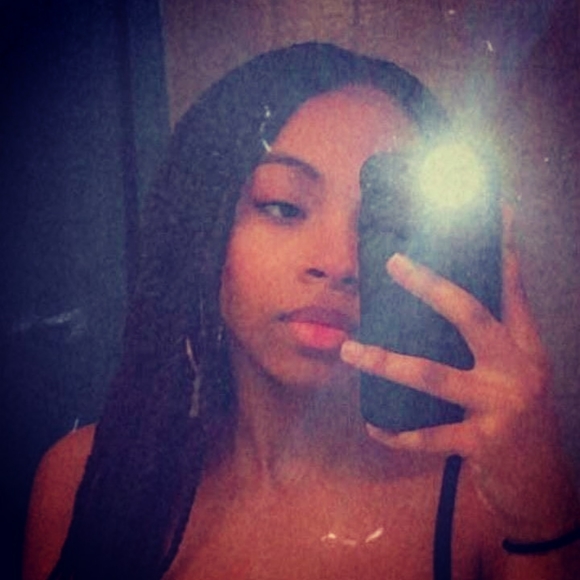 Meet your Posher, Latanya - Picture 7 of 13